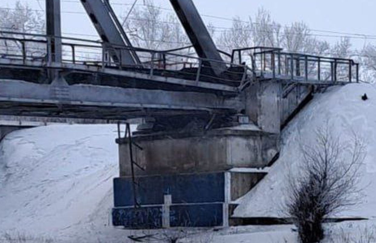 На мосту произошел взрыв. Фото: X